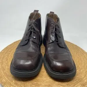 Skechers | Shoes | Skechers Vintage Leather Lace Up Chukka  display picture 2